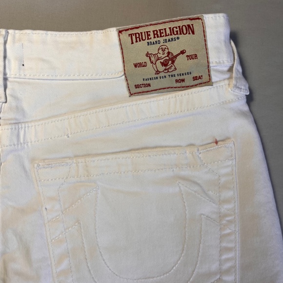 NWT TRUE RELIGION Maisie Vintage High Rise White Denim Fray Hem Jean Shorts - Picture 8 of 16